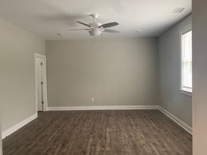 Building Photo - 219 Greenville Ave