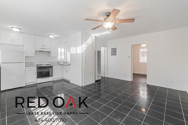 Foto del edificio - 1025 W 23rd St