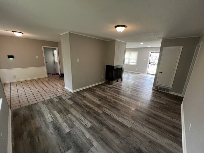 Foto del edificio - 5894 Blackwell St