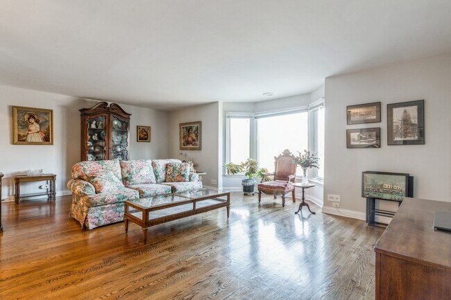 Foto del edificio - 200 Thames Pkwy