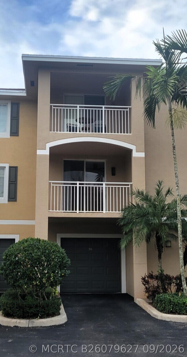 Building Photo - 6418 Emerald Dunes Dr