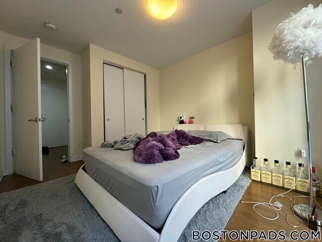 Building Photo - 40 Boylston St