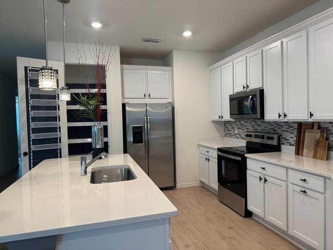Foto del edificio - 7306 34th Ct E