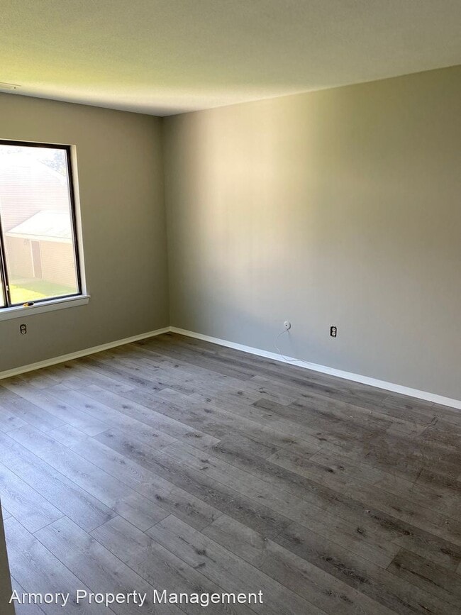 Building Photo - 2 br, 1 bath House - 170 Nassau St