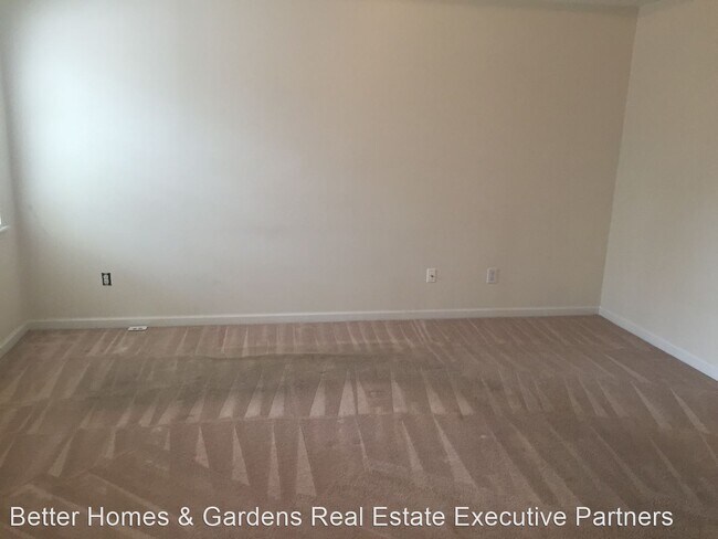 Building Photo - 3 br, 2 bath House - 2905 Norwood