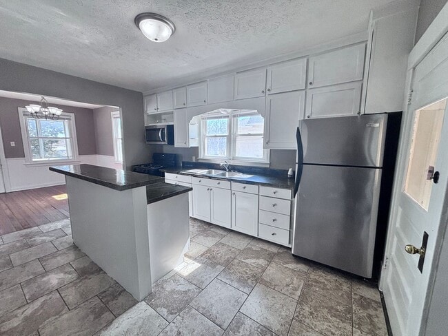 Photo - 4406 S 38th St House