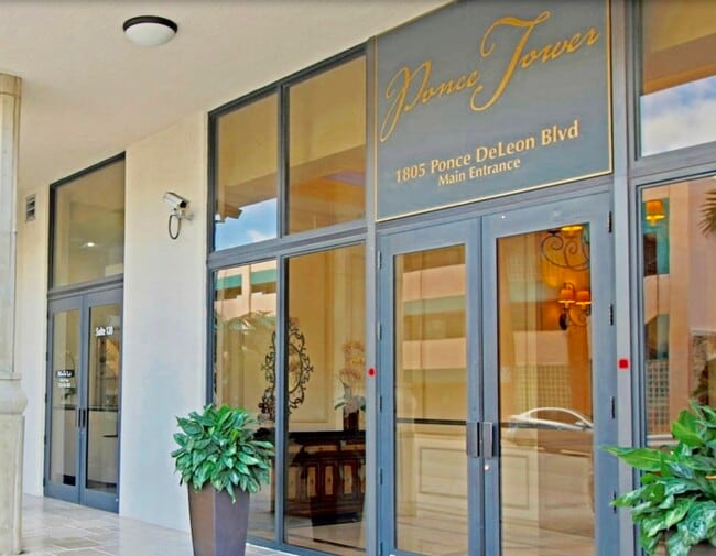 Building Photo - 1805 Ponce de Leon Blvd