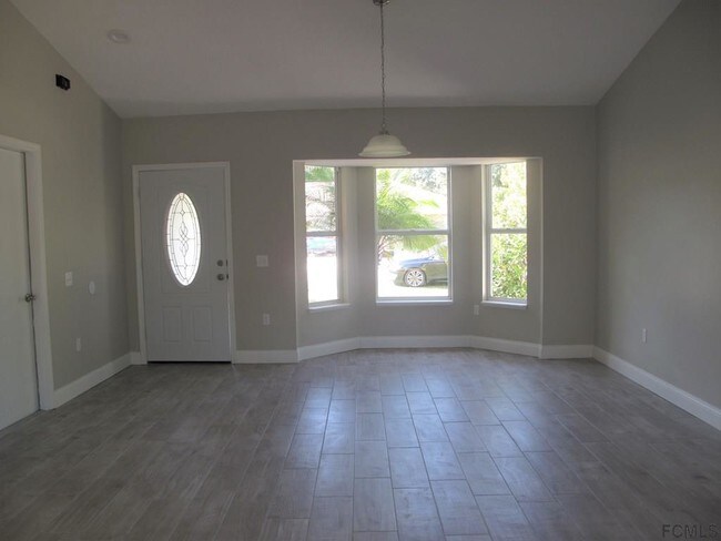 Foto del edificio - 29 Raintree Pl