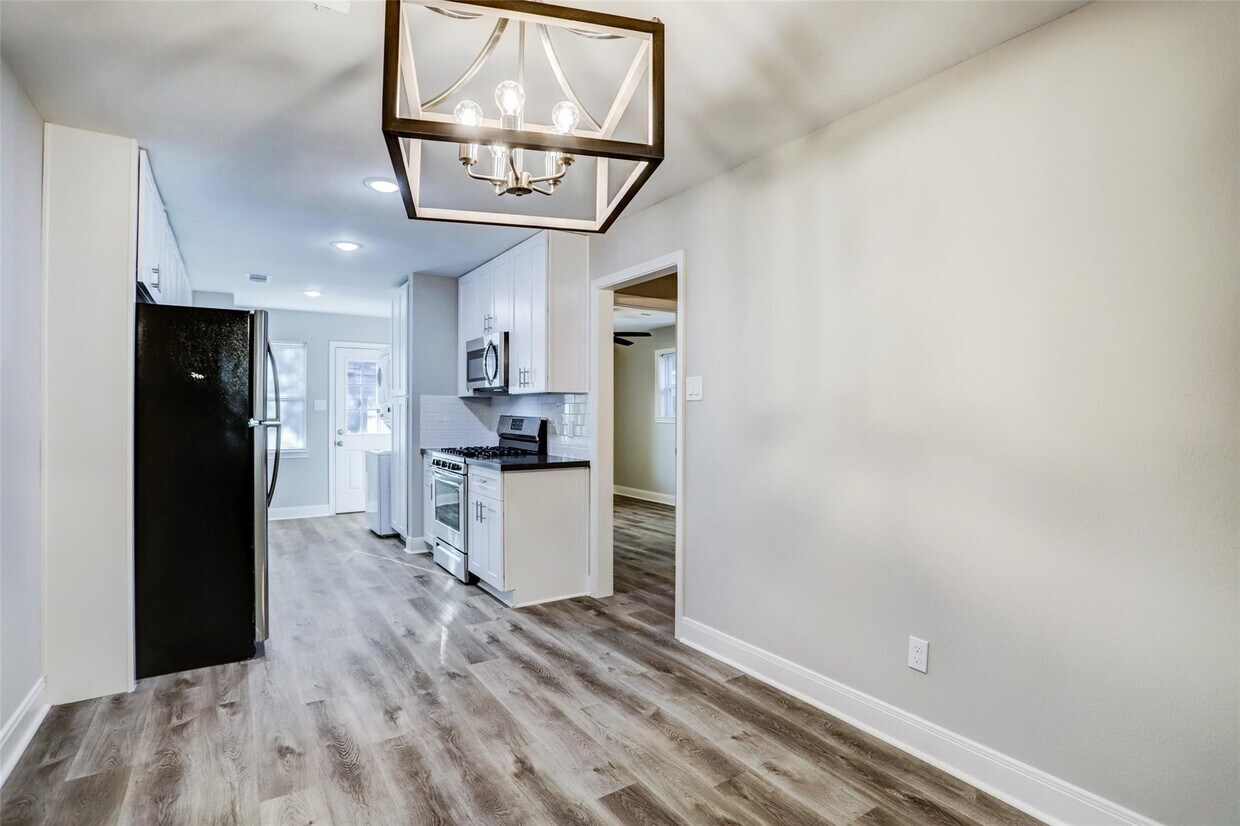 Foto principal - 4127 Delhi St