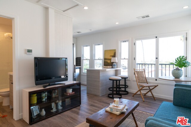 Foto del edificio - 1012 Crosby Ln