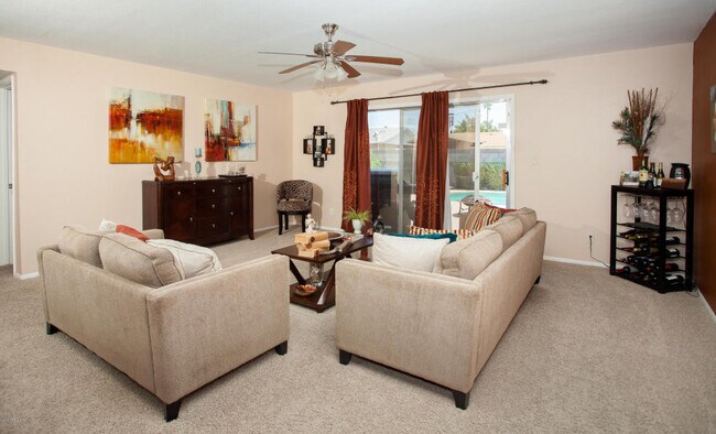 Building Photo - GORGEOUS 4 BEDROOM, 2 BATH TEMPE HOME ON C...