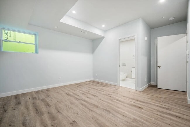 Foto del edificio - 147 Grampian Way