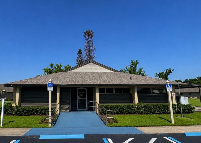 Foto del edificio - Laurel Hills Villas, a 55+ Community
