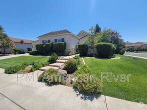 Building Photo - 5900 Matina Dr