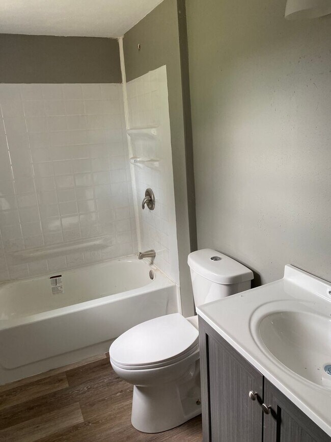 Foto del edificio - 317 N 4th Ave