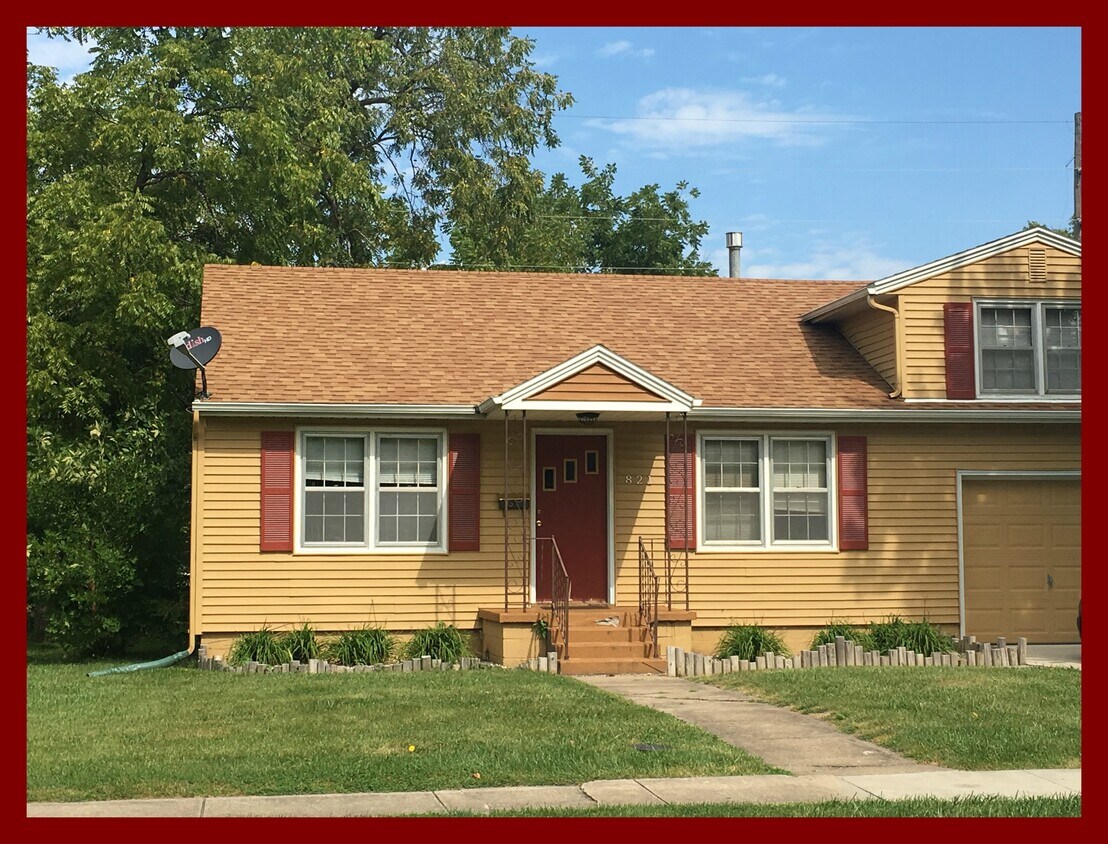 Primary Photo - 821 E Patterson St