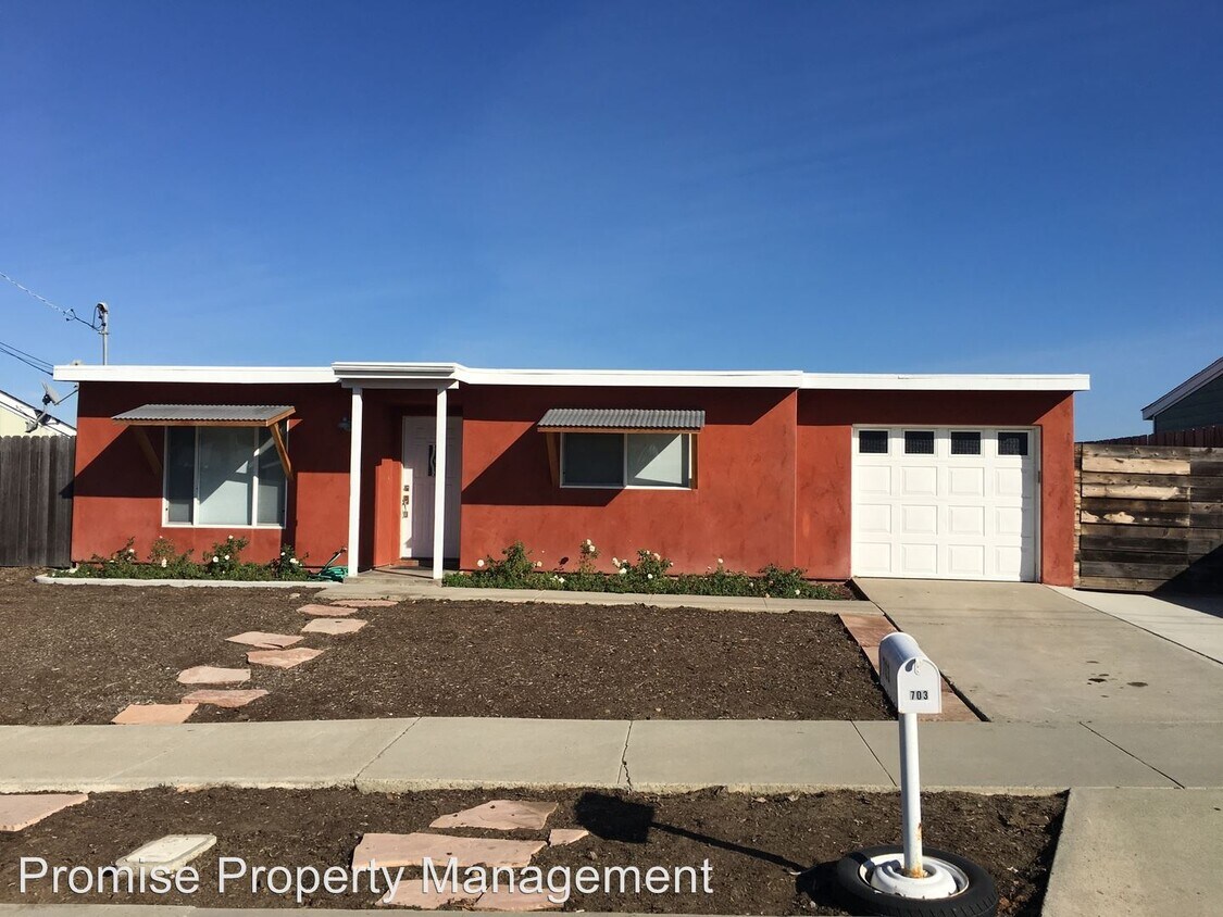 Primary Photo - 2 br, 1 bath House - 703 San Luis Rey Drive