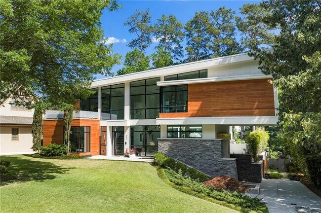 Foto del edificio - 937 Berkshire Rd NE