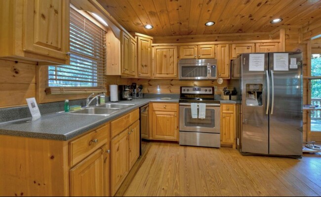 Building Photo - 234 Old Indian Trail