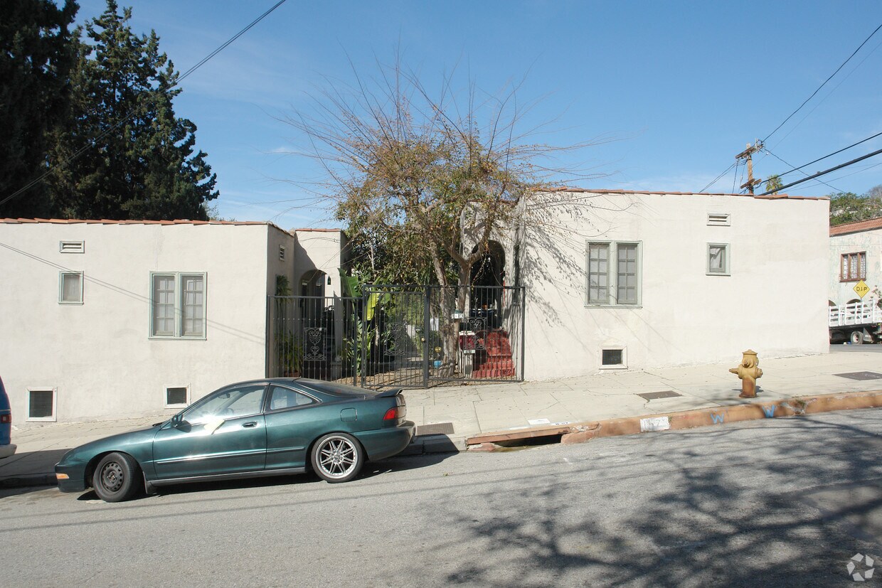 Foto del edificio - 1665-1679 Golden Gate Ave