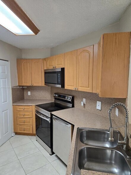 Building Photo - 6272 NW 186th St
