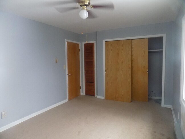 Building Photo - 141 Jac Ct