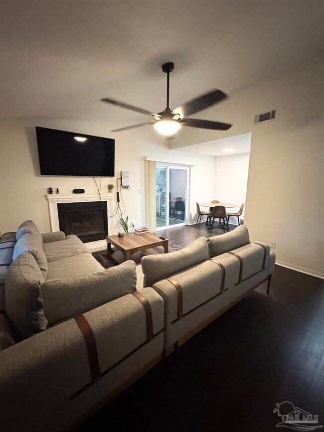 Foto del edificio - 1440 N 61st Ave