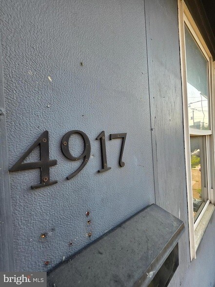 Foto del edificio - 4917 Reno St