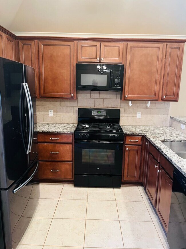 Foto del edificio - 359 Avondale Ln