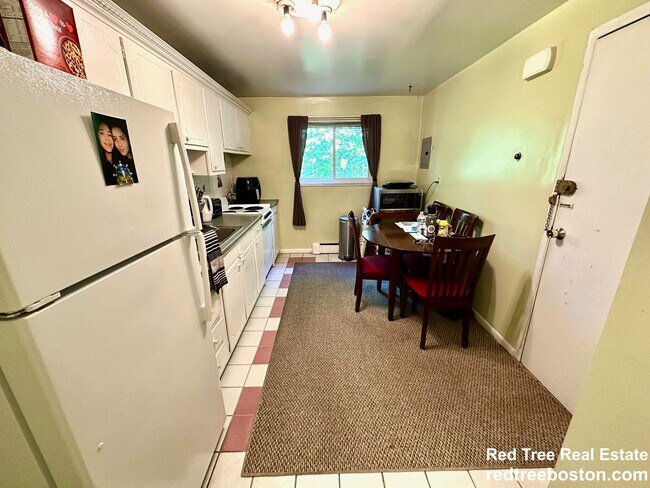 Foto del edificio - 8 Bryon Rd