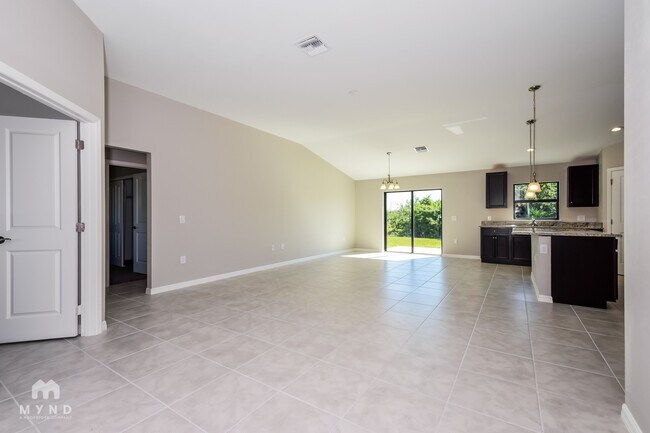 Foto del edificio - 2618 10th St W