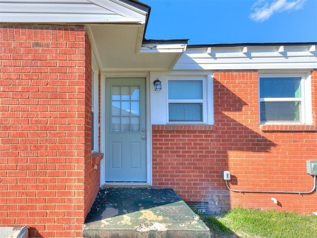 Photo - 705 N Key Blvd House