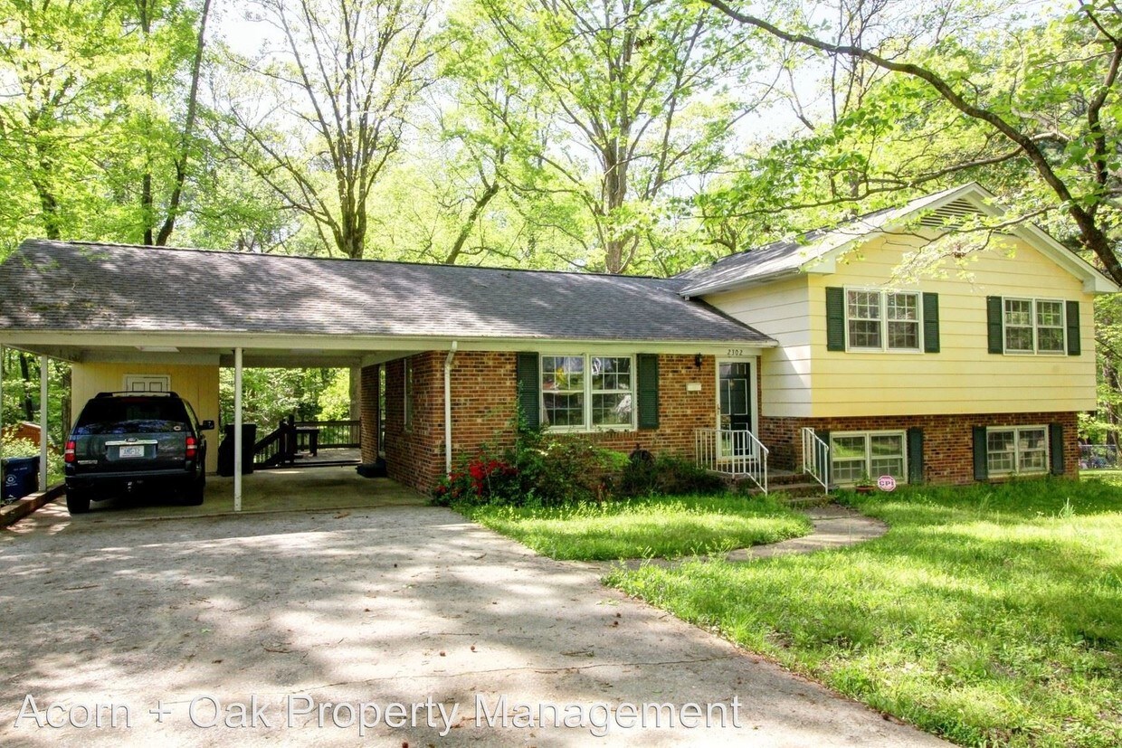 Primary Photo - 3 br, 2.5 bath House - 2302 Caroline Dr