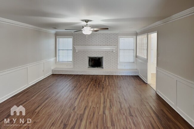 Foto del edificio - 7002 Timber Rise Cove