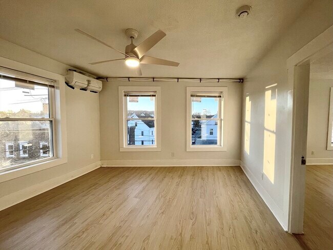 Foto del edificio - 126 Felton St