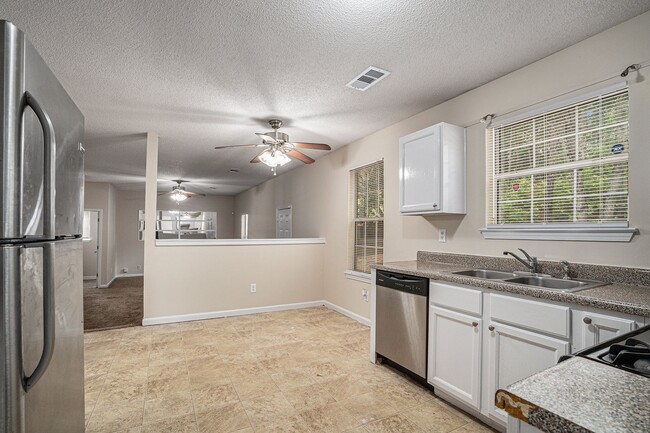 Building Photo - 5346 Salem Springs Dr