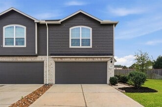 Building Photo - 20551 Prairie Cypress Dr