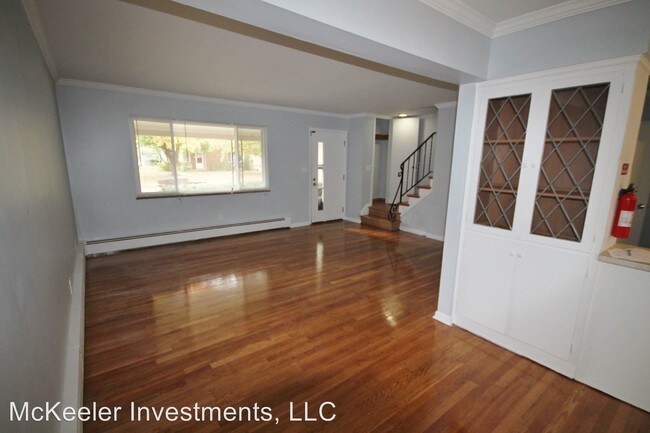 Foto del edificio - 166 Highfield Dr