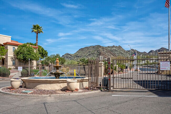 Foto del edificio - 2 Bed / 2 Bath Condo