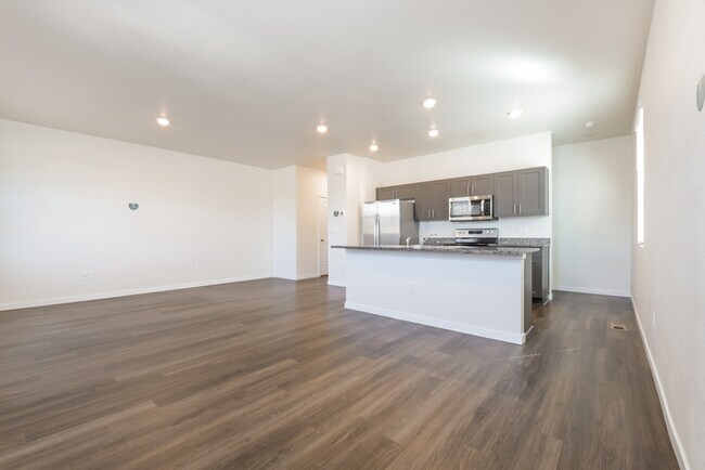 Foto del edificio - 13477 Oneida Ln