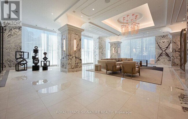 Photo du bâtiment - 10 Inn On The Pk Dr