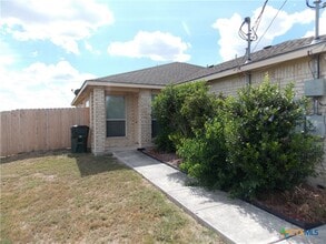 Building Photo - 2744 FM1044