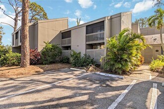 Building Photo - 761 Pine Run Dr