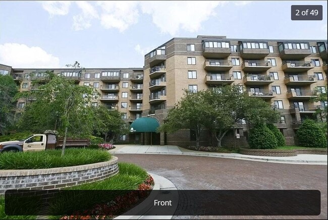 Foto del edificio - 2111 Wisconsin Ave NW