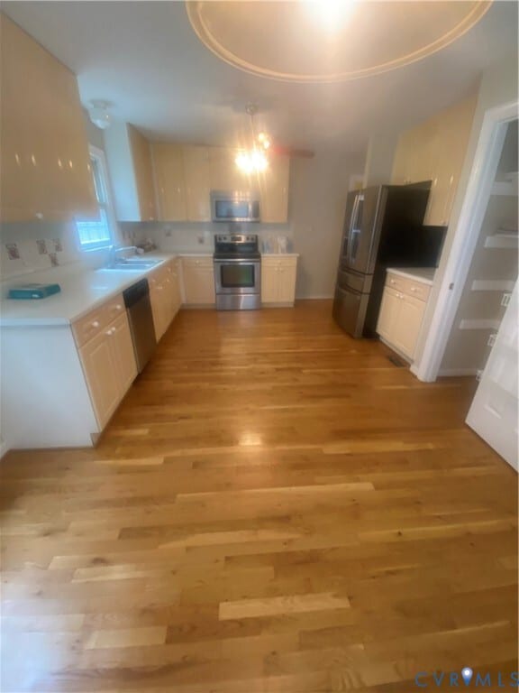 Foto del edificio - 8161 Dunfee Ln
