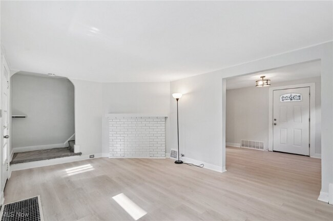 Foto del edificio - 1469 S Noble Rd