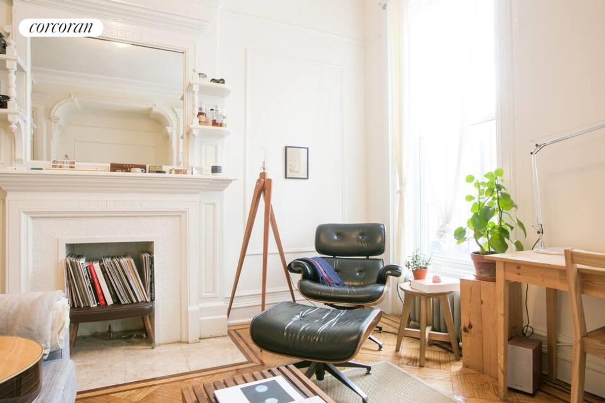 Foto principal - 533 Greene Ave