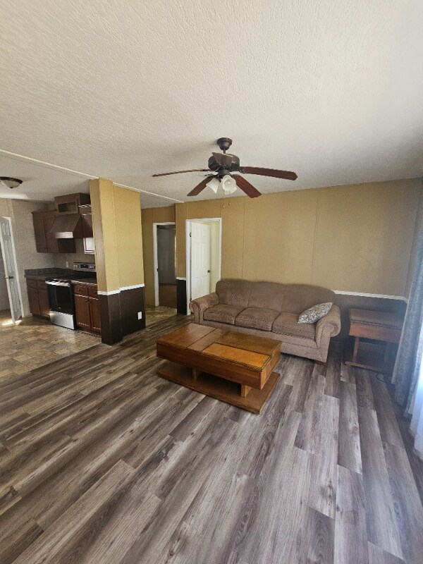 Foto del edificio - 901 NE 95th St