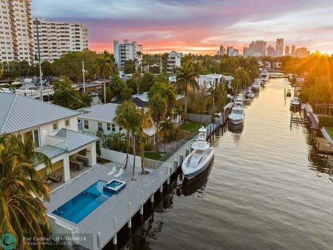 Foto del edificio - 2431 E Las Olas Blvd