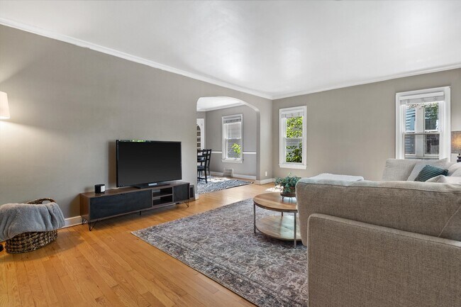 Foto del edificio - 2378 N 69th St